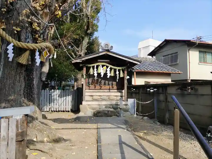 冨士八幡社の末社・摂社