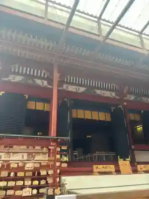 鶴岡八幡宮の{uncategorized: "未分類", other: "その他", undefined: "問題あり", building: "その他建物", grave: "お墓", sacred_gate: "鳥居", guardian: "狛犬", statue: "像", buddha: "仏像", history: "歴史", nature: "自然", garden: "庭園", animal: "動物", pagoda: "塔", temizu: "手水舎", mountain_gate: "山門・神門", sanctuary: "本殿・本堂", subordinate: "末社・摂社", art: "芸術", scenery: "景色", jizo: "地蔵", ema: "絵馬", goshuin: "御朱印", omikuji: "おみくじ", items: "授与品その他", amulet: "お守り", goshuincho: "御朱印帳", eats: "食事", festival: "お祭り", votive_dance: "神楽", shichigosan: "七五三参", wedding: "結婚式", experience: "体験その他", initially: "初詣", around: "周辺", anti_infection: "感染症対策"}