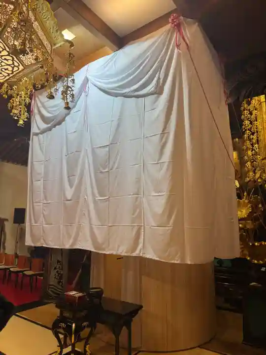 伊勢の国 四天王寺の{uncategorized: "未分類", other: "その他", undefined: "問題あり", building: "その他建物", grave: "お墓", sacred_gate: "鳥居", guardian: "狛犬", statue: "像", buddha: "仏像", history: "歴史", nature: "自然", garden: "庭園", animal: "動物", pagoda: "塔", temizu: "手水舎", mountain_gate: "山門・神門", sanctuary: "本殿・本堂", subordinate: "末社・摂社", art: "芸術", scenery: "景色", jizo: "地蔵", ema: "絵馬", goshuin: "御朱印", omikuji: "おみくじ", items: "授与品その他", amulet: "お守り", goshuincho: "御朱印帳", eats: "食事", festival: "お祭り", votive_dance: "神楽", shichigosan: "七五三参", wedding: "結婚式", experience: "体験その他", initially: "初詣", around: "周辺", anti_infection: "感染症対策"}