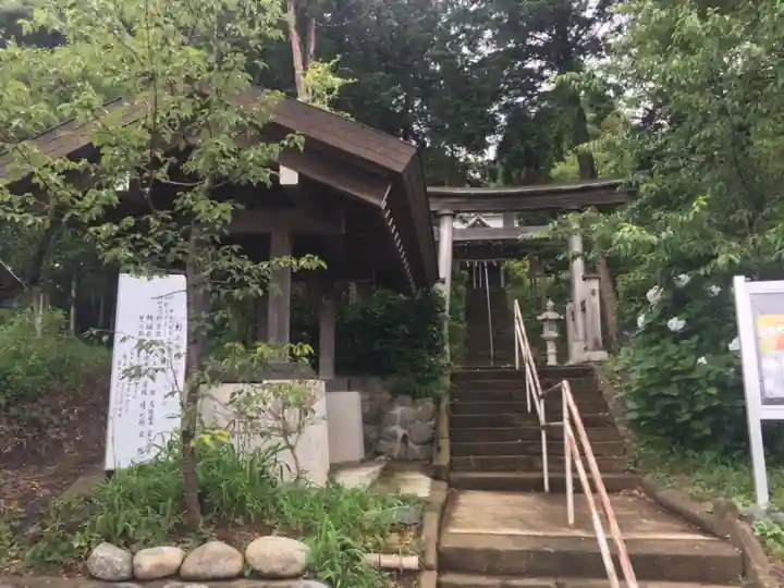 西八朔杉山神社のその他建物