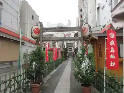 烏森神社の鳥居