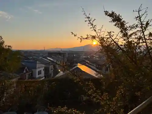 座間神社の景色