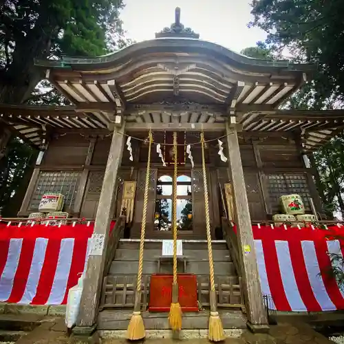 鷲子山上神社の本殿・本堂