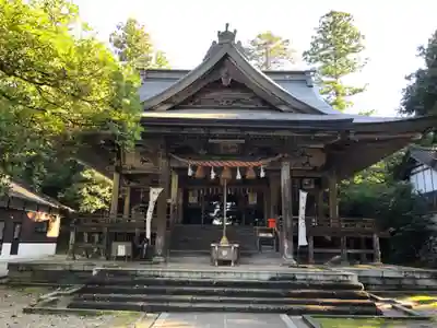 八幡宮の本殿・本堂