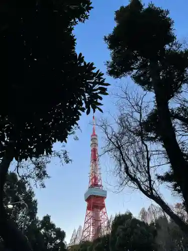 増上寺の{uncategorized: "未分類", other: "その他", undefined: "問題あり", building: "その他建物", grave: "お墓", sacred_gate: "鳥居", guardian: "狛犬", statue: "像", buddha: "仏像", history: "歴史", nature: "自然", garden: "庭園", animal: "動物", pagoda: "塔", temizu: "手水舎", mountain_gate: "山門・神門", sanctuary: "本殿・本堂", subordinate: "末社・摂社", art: "芸術", scenery: "景色", jizo: "地蔵", ema: "絵馬", goshuin: "御朱印", omikuji: "おみくじ", items: "授与品その他", amulet: "お守り", goshuincho: "御朱印帳", eats: "食事", festival: "お祭り", votive_dance: "神楽", shichigosan: "七五三参", wedding: "結婚式", experience: "体験その他", initially: "初詣", around: "周辺", anti_infection: "感染症対策"}