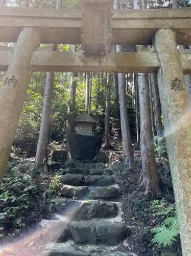 八代龍王神感寺の末社