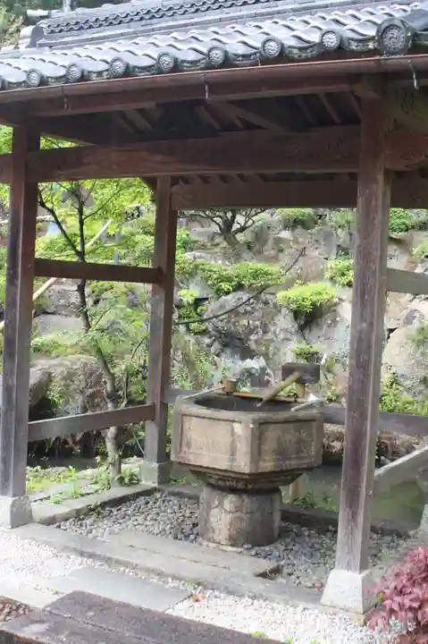 西應寺(滋賀県)