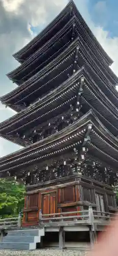 西方寺の塔