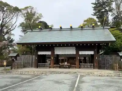 伊勢山皇大神宮の{uncategorized: "未分類", other: "その他", undefined: "問題あり", building: "その他建物", grave: "お墓", sacred_gate: "鳥居", guardian: "狛犬", statue: "像", buddha: "仏像", history: "歴史", nature: "自然", garden: "庭園", animal: "動物", pagoda: "塔", temizu: "手水舎", mountain_gate: "山門・神門", sanctuary: "本殿・本堂", subordinate: "末社・摂社", art: "芸術", scenery: "景色", jizo: "地蔵", ema: "絵馬", goshuin: "御朱印", omikuji: "おみくじ", items: "授与品その他", amulet: "お守り", goshuincho: "御朱印帳", eats: "食事", festival: "お祭り", votive_dance: "神楽", shichigosan: "七五三参", wedding: "結婚式", experience: "体験その他", initially: "初詣", around: "周辺", anti_infection: "感染症対策"}
