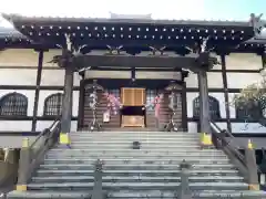 感通寺の本殿