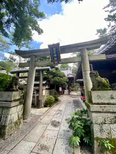 白雲神社の鳥居