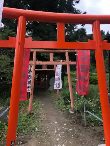 卯子酉様の鳥居