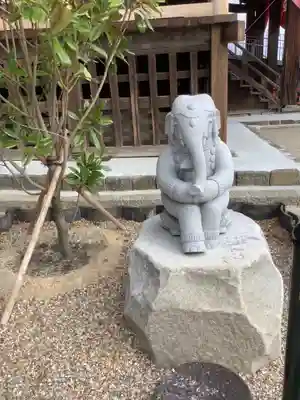 笠覆寺 (笠寺観音)の像