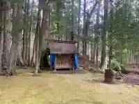 花知神社の{uncategorized: "未分類", other: "その他", undefined: "問題あり", building: "その他建物", grave: "お墓", sacred_gate: "鳥居", guardian: "狛犬", statue: "像", buddha: "仏像", history: "歴史", nature: "自然", garden: "庭園", animal: "動物", pagoda: "塔", temizu: "手水舎", mountain_gate: "山門・神門", sanctuary: "本殿・本堂", subordinate: "末社・摂社", art: "芸術", scenery: "景色", jizo: "地蔵", ema: "絵馬", goshuin: "御朱印", omikuji: "おみくじ", items: "授与品その他", amulet: "お守り", goshuincho: "御朱印帳", eats: "食事", festival: "お祭り", votive_dance: "神楽", shichigosan: "七五三参", wedding: "結婚式", experience: "体験その他", initially: "初詣", around: "周辺", anti_infection: "感染症対策"}