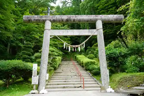 三春大神宮の鳥居