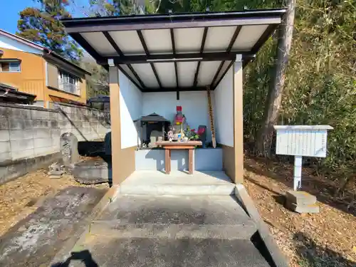 お化け地蔵（首なし地蔵）(栃木県)