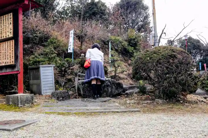 曽野稲荷神社の手水舎