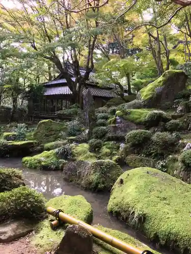 教林坊の庭園