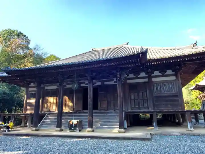 朝光寺の本殿・本堂