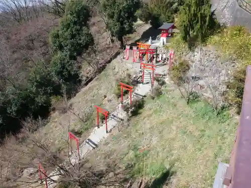 差出磯大嶽山神社 仕事と健康と厄よけの神さまの建物その他