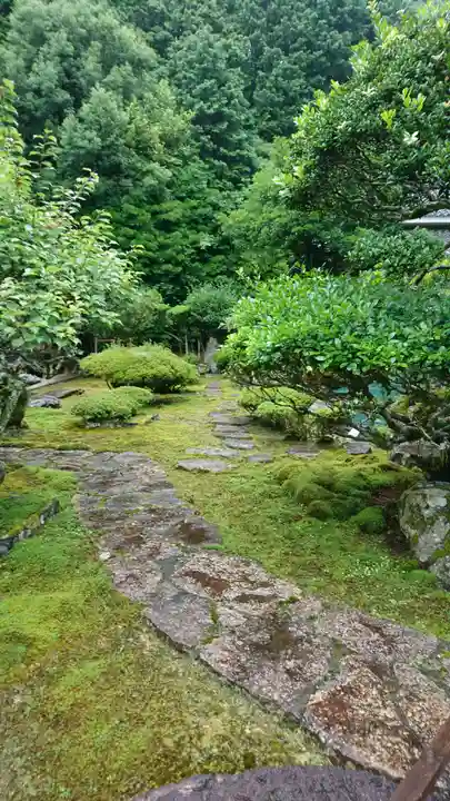 圓隆寺の庭園