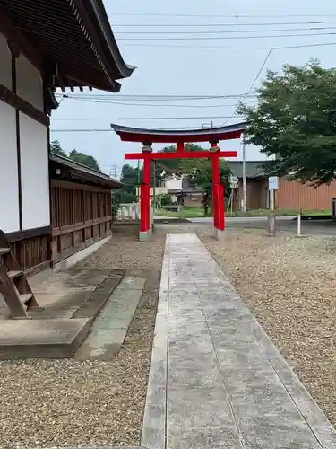 結城諏訪神社の鳥居