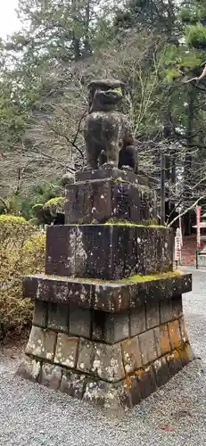 北口本宮冨士浅間神社の狛犬