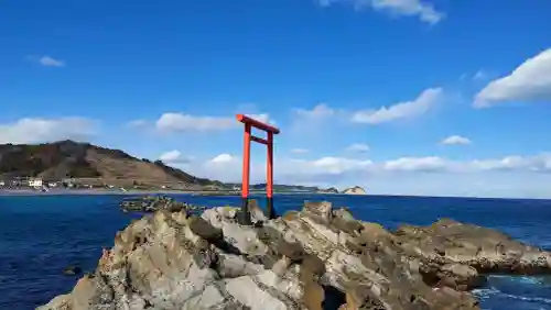 波立寺（波立薬師）の{uncategorized: "未分類", other: "その他", undefined: "問題あり", building: "その他建物", grave: "お墓", sacred_gate: "鳥居", guardian: "狛犬", statue: "像", buddha: "仏像", history: "歴史", nature: "自然", garden: "庭園", animal: "動物", pagoda: "塔", temizu: "手水舎", mountain_gate: "山門・神門", sanctuary: "本殿・本堂", subordinate: "末社・摂社", art: "芸術", scenery: "景色", jizo: "地蔵", ema: "絵馬", goshuin: "御朱印", omikuji: "おみくじ", items: "授与品その他", amulet: "お守り", goshuincho: "御朱印帳", eats: "食事", festival: "お祭り", votive_dance: "神楽", shichigosan: "七五三参", wedding: "結婚式", experience: "体験その他", initially: "初詣", around: "周辺", anti_infection: "感染症対策"}