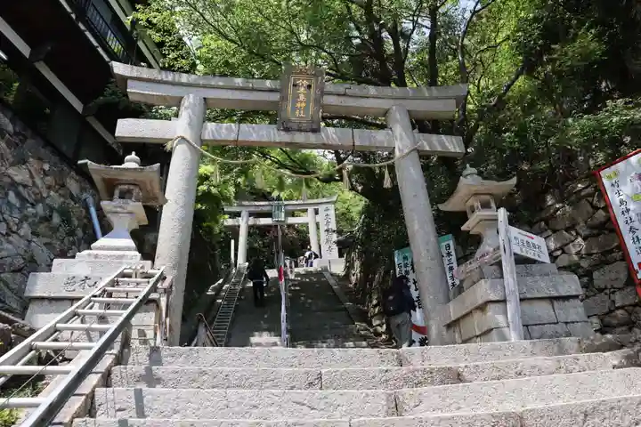 竹生島神社(都久夫須麻神社)の鳥居