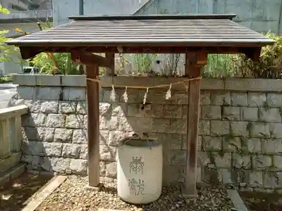 正一位稲荷大明神の手水舎