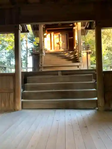鹽江神社（中野）の本殿・本堂