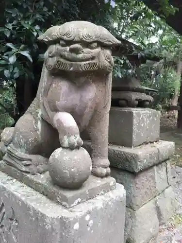 腰掛神社の狛犬