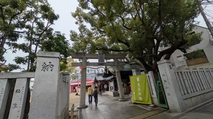 足の神様 服部天神宮(大阪府)