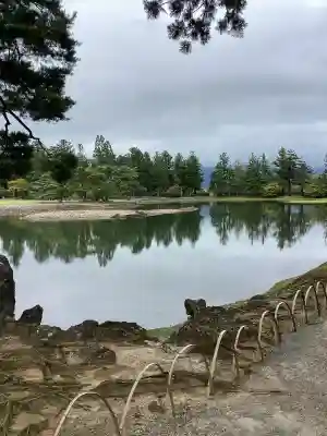 毛越寺の{uncategorized: "未分類", other: "その他", undefined: "問題あり", building: "その他建物", grave: "お墓", sacred_gate: "鳥居", guardian: "狛犬", statue: "像", buddha: "仏像", history: "歴史", nature: "自然", garden: "庭園", animal: "動物", pagoda: "塔", temizu: "手水舎", mountain_gate: "山門・神門", sanctuary: "本殿・本堂", subordinate: "末社・摂社", art: "芸術", scenery: "景色", jizo: "地蔵", ema: "絵馬", goshuin: "御朱印", omikuji: "おみくじ", items: "授与品その他", amulet: "お守り", goshuincho: "御朱印帳", eats: "食事", festival: "お祭り", votive_dance: "神楽", shichigosan: "七五三参", wedding: "結婚式", experience: "体験その他", initially: "初詣", around: "周辺", anti_infection: "感染症対策"}