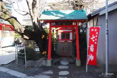 愛染堂勝鬘院の末社・摂社