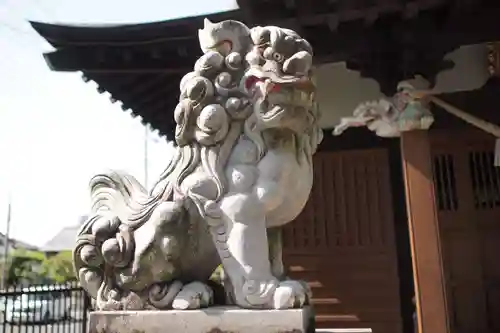 代田神社の狛犬