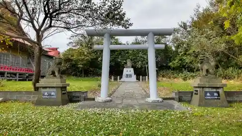 苫前神社の鳥居