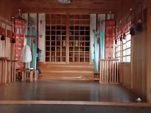 井内八幡宮の本殿・本堂