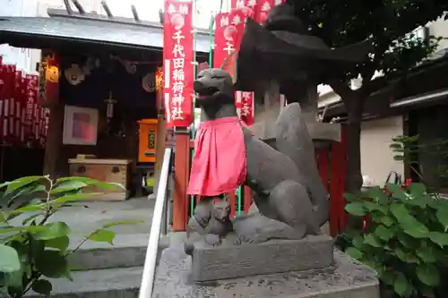 千代田稲荷神社の狛犬