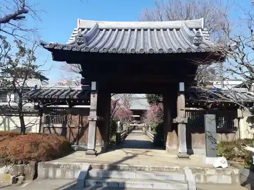 圓融寺の山門