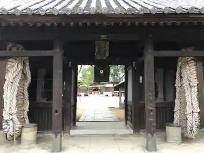 長尾寺の山門・神門