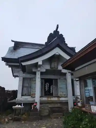 刈田嶺神社(奥宮)の本殿