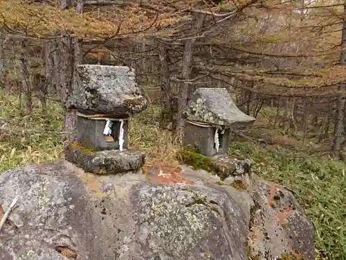 山の神神社の本殿