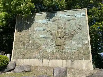 祝詞山八幡神社の{uncategorized: "未分類", other: "その他", undefined: "問題あり", building: "その他建物", grave: "お墓", sacred_gate: "鳥居", guardian: "狛犬", statue: "像", buddha: "仏像", history: "歴史", nature: "自然", garden: "庭園", animal: "動物", pagoda: "塔", temizu: "手水舎", mountain_gate: "山門・神門", sanctuary: "本殿・本堂", subordinate: "末社・摂社", art: "芸術", scenery: "景色", jizo: "地蔵", ema: "絵馬", goshuin: "御朱印", omikuji: "おみくじ", items: "授与品その他", amulet: "お守り", goshuincho: "御朱印帳", eats: "食事", festival: "お祭り", votive_dance: "神楽", shichigosan: "七五三参", wedding: "結婚式", experience: "体験その他", initially: "初詣", around: "周辺", anti_infection: "感染症対策"}
