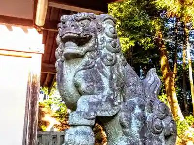山之神社（北尾山之神社）の狛犬