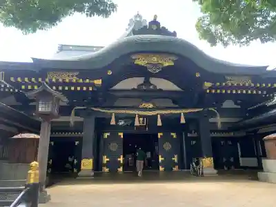 穴八幡宮の{uncategorized: "未分類", other: "その他", undefined: "問題あり", building: "その他建物", grave: "お墓", sacred_gate: "鳥居", guardian: "狛犬", statue: "像", buddha: "仏像", history: "歴史", nature: "自然", garden: "庭園", animal: "動物", pagoda: "塔", temizu: "手水舎", mountain_gate: "山門・神門", sanctuary: "本殿・本堂", subordinate: "末社・摂社", art: "芸術", scenery: "景色", jizo: "地蔵", ema: "絵馬", goshuin: "御朱印", omikuji: "おみくじ", items: "授与品その他", amulet: "お守り", goshuincho: "御朱印帳", eats: "食事", festival: "お祭り", votive_dance: "神楽", shichigosan: "七五三参", wedding: "結婚式", experience: "体験その他", initially: "初詣", around: "周辺", anti_infection: "感染症対策"}