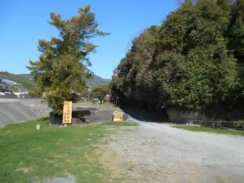 永尾剱神社の建物その他