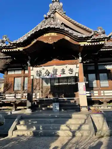 勝山寺の本殿・本堂