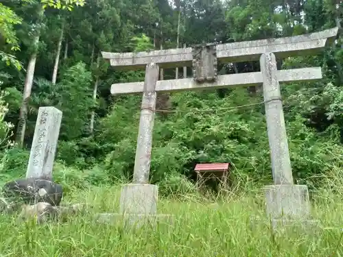 波古曽神社の鳥居