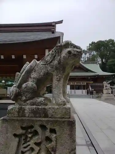 岡田神社の狛犬